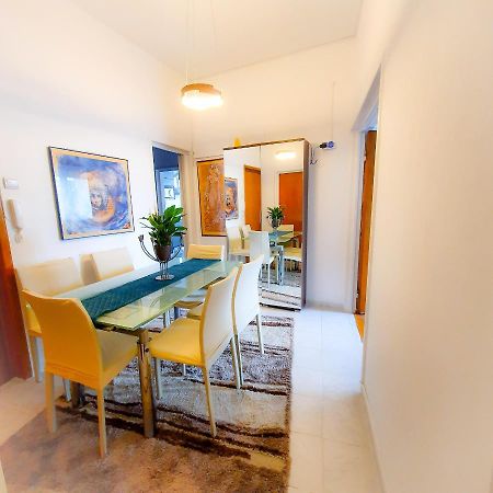 City Center Apartment Bukarest Eksteriør billede