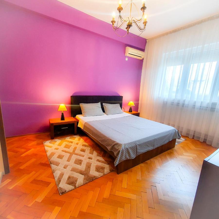 City Center Apartment Bukarest Eksteriør billede
